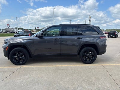 2023 Jeep Grand Cherokee Altitude