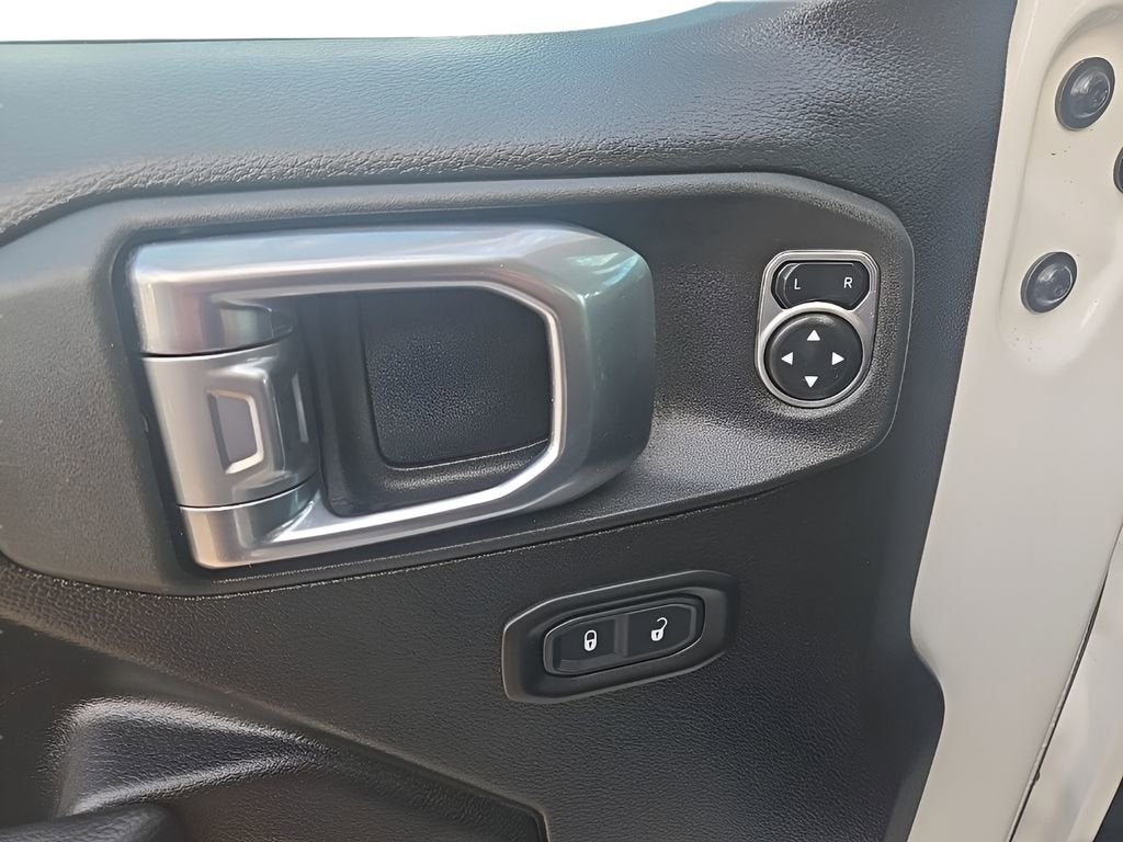 2025 Jeep Wrangler 4xe Willys