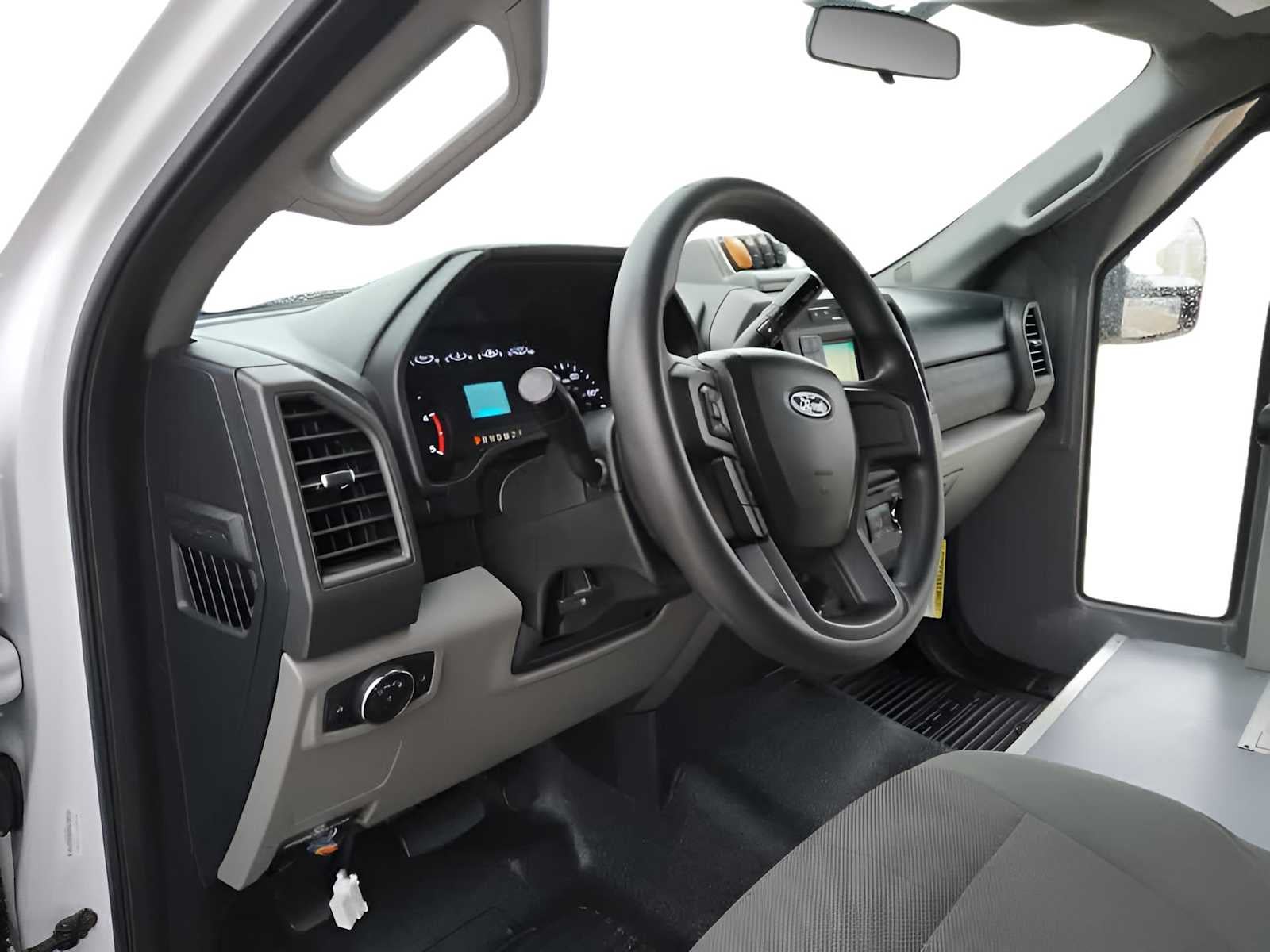 2017 Ford Super Duty F-450 DRW XLT