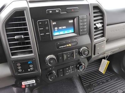 2017 Ford Super Duty F-450 DRW XLT