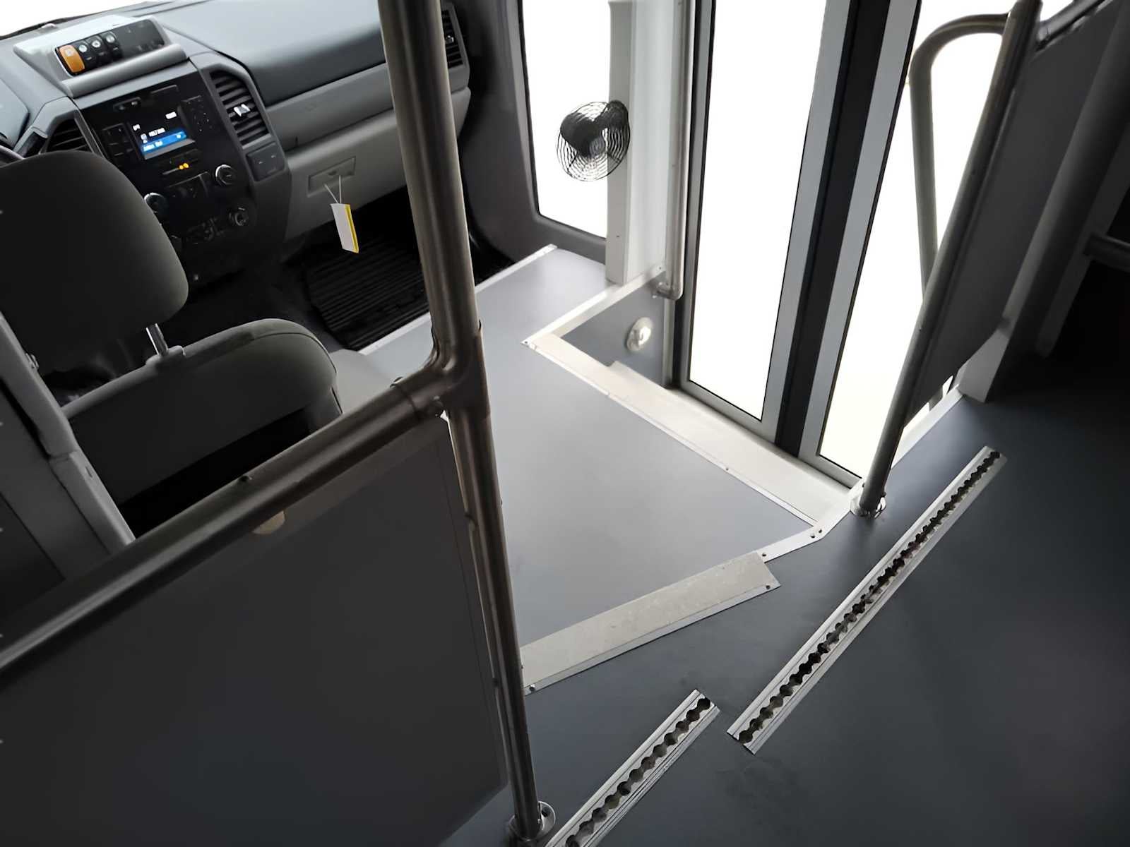 2017 Ford Super Duty F-450 DRW XLT