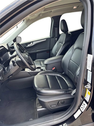 2025 Ford Escape Platinum