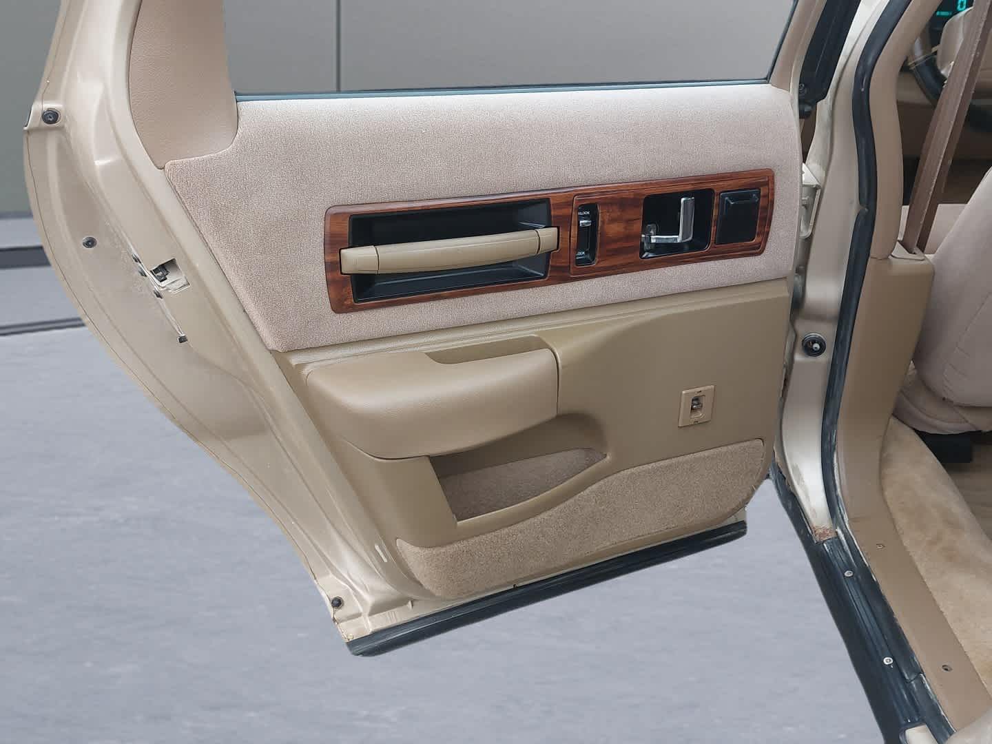 1994 Chevrolet Caprice Classic LS