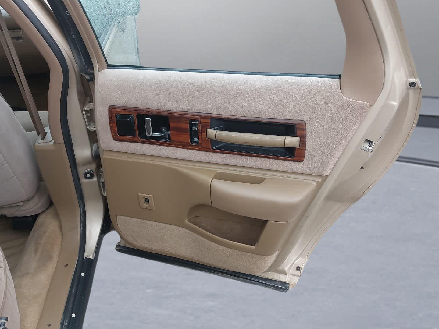 1994 Chevrolet Caprice Classic LS