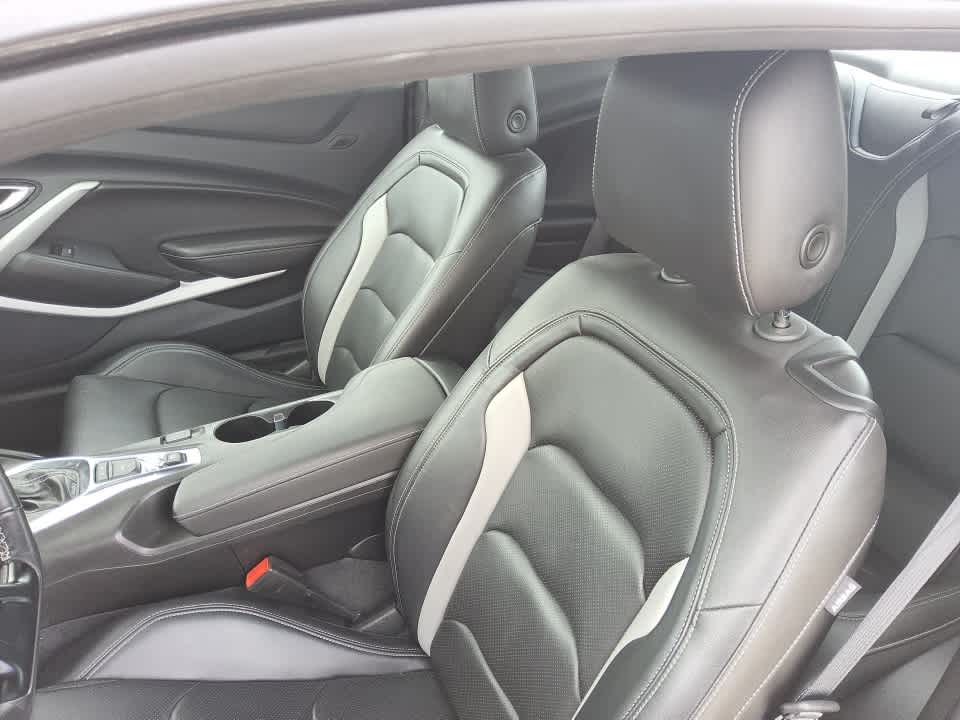 2023 Chevrolet Camaro 2LT