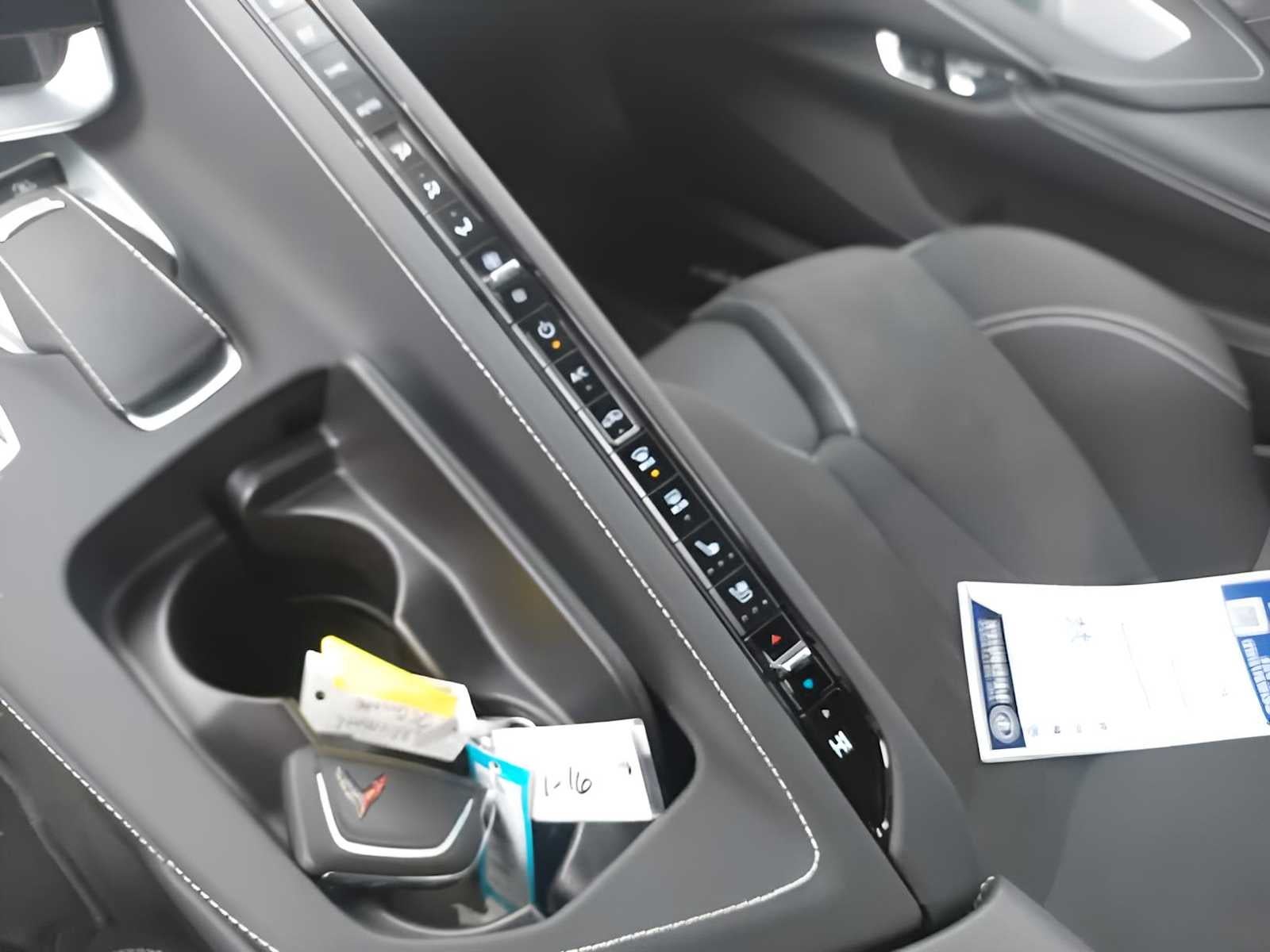 2025 Chevrolet Corvette Stingray 2LT