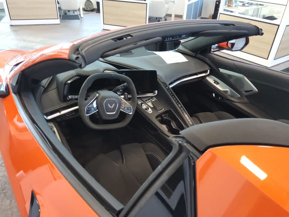 2025 Chevrolet Corvette Stingray 2LT