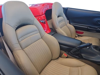 2000 Chevrolet Corvette Base