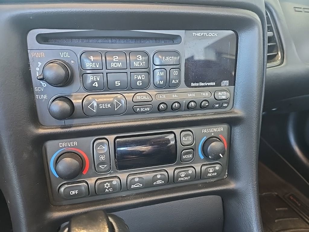 2003 Chevrolet Corvette Base