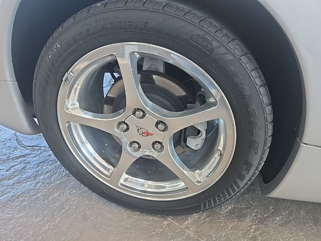 2003 Chevrolet Corvette Base