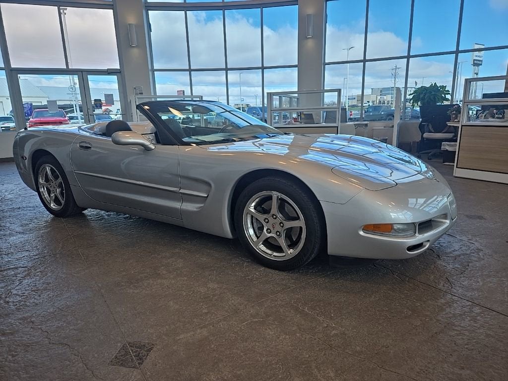 2003 Chevrolet Corvette Base