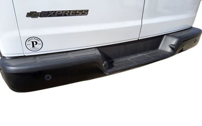 2023 Chevrolet Express Passenger 3500 1LS