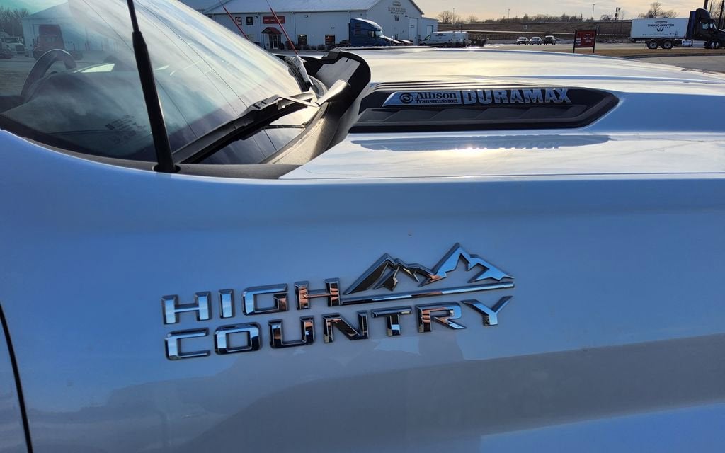 2022 Chevrolet Silverado 3500 HD High Country