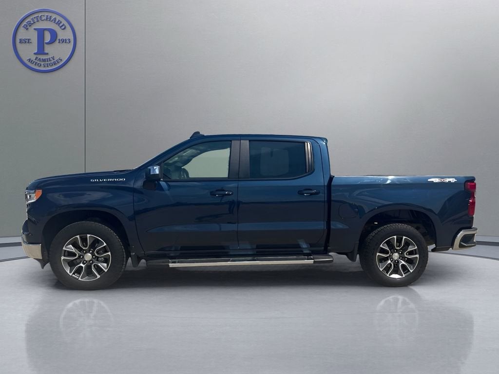 2023 Chevrolet Silverado 1500 LT (2FL)