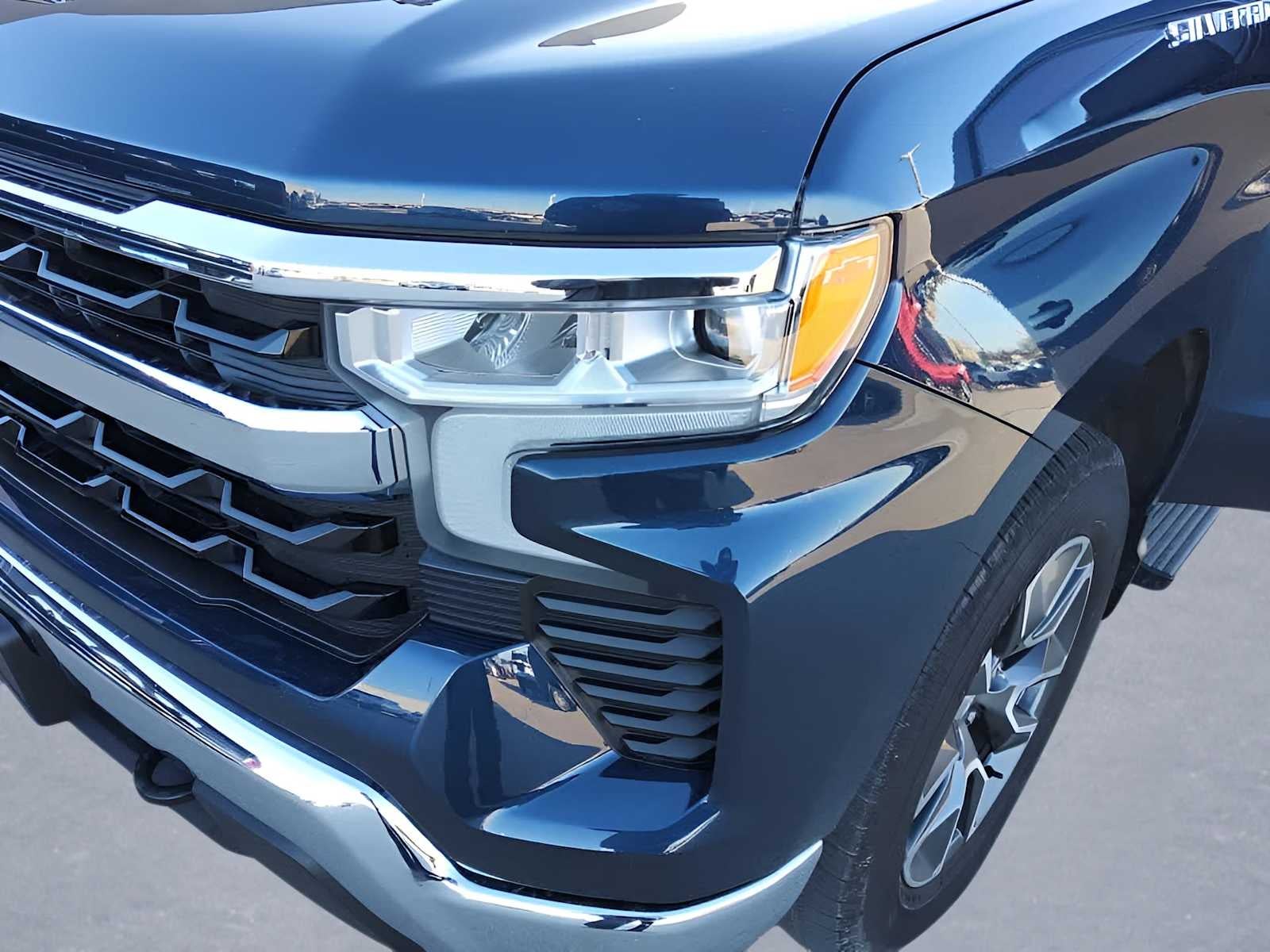 2022 Chevrolet Silverado 1500 LT (2FL)