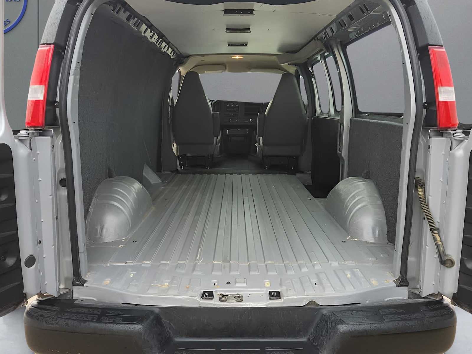 2020 Chevrolet Express Cargo 2500 WT