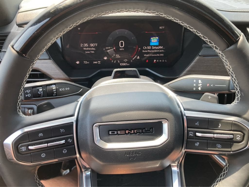 2024 GMC Acadia Denali