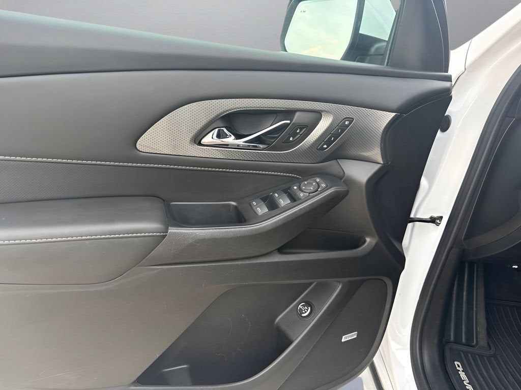 2022 Chevrolet Traverse Premier