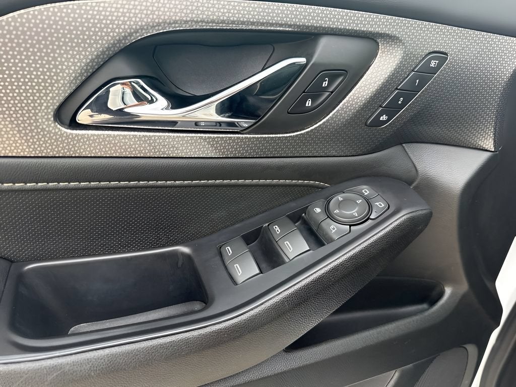 2022 Chevrolet Traverse Premier