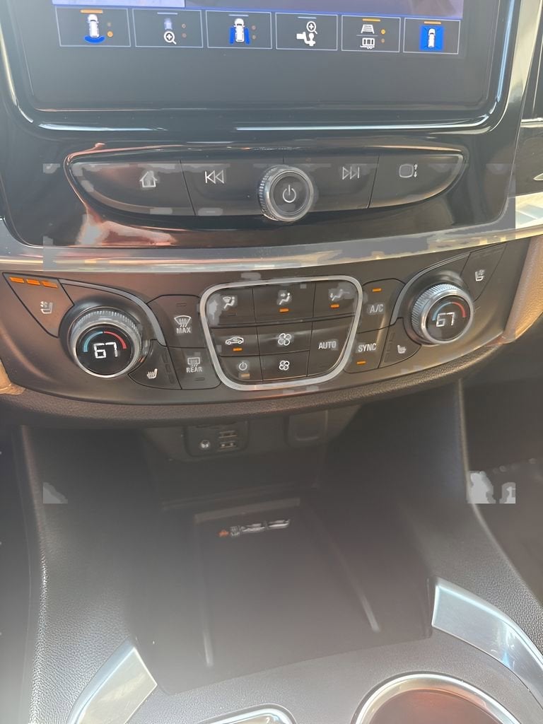 2022 Chevrolet Traverse Premier