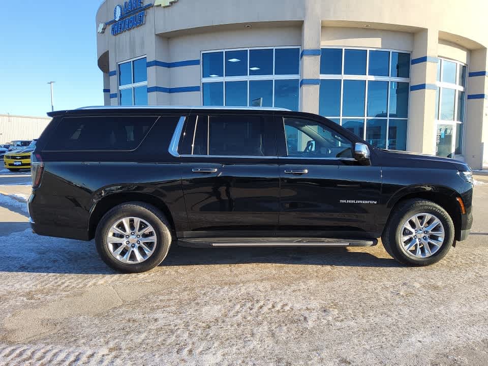 2025 Chevrolet Suburban Premier
