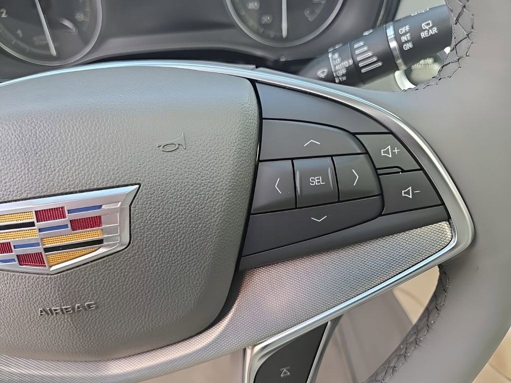 2022 Cadillac XT5 Premium Luxury