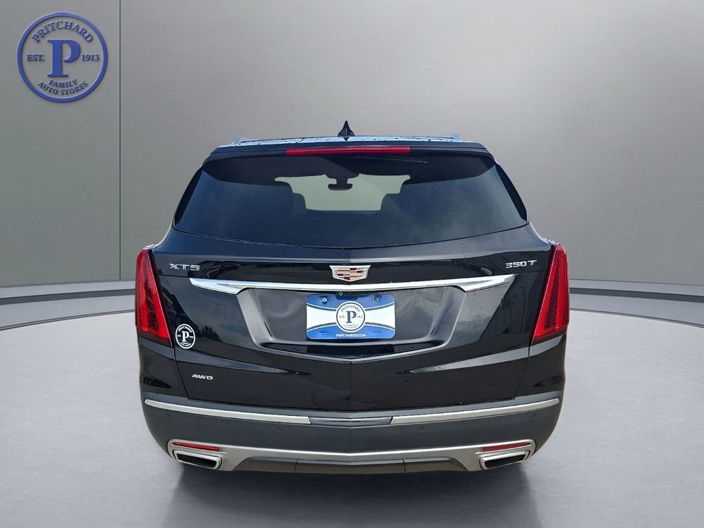 2022 Cadillac XT5 Premium Luxury