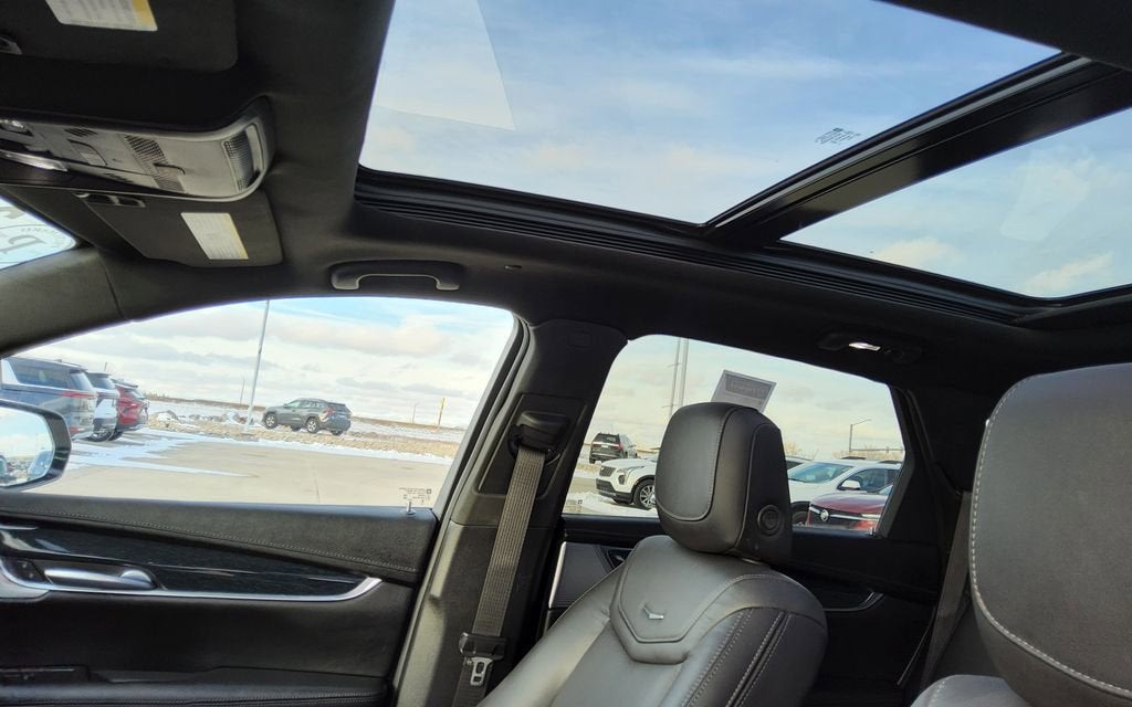 2024 Cadillac XT5 Premium Luxury