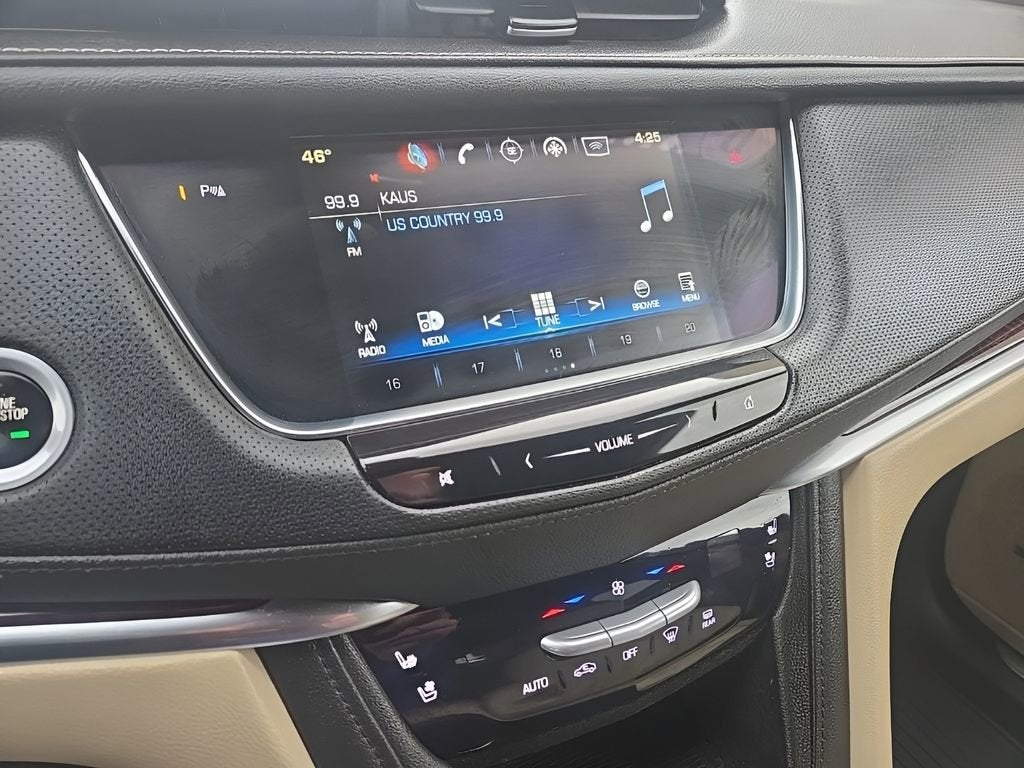 2018 Cadillac XT5 Premium Luxury AWD