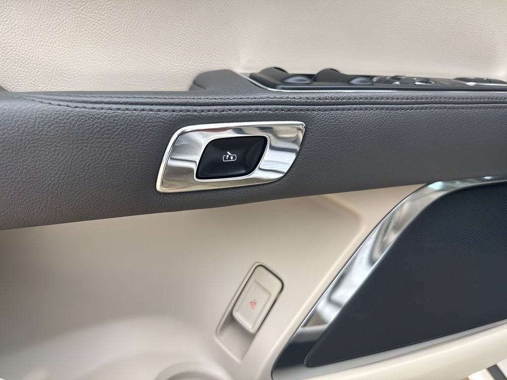 2017 Lincoln Continental Reserve