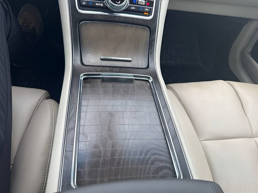 2017 Lincoln Continental Reserve