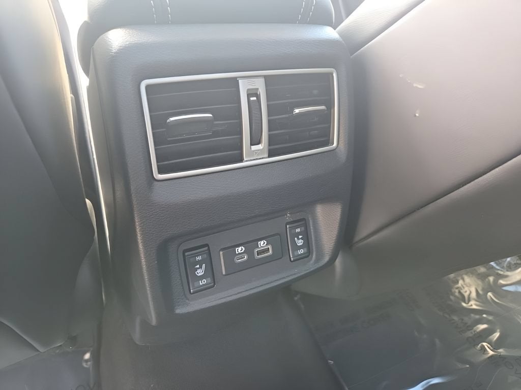 2022 Nissan Maxima Platinum