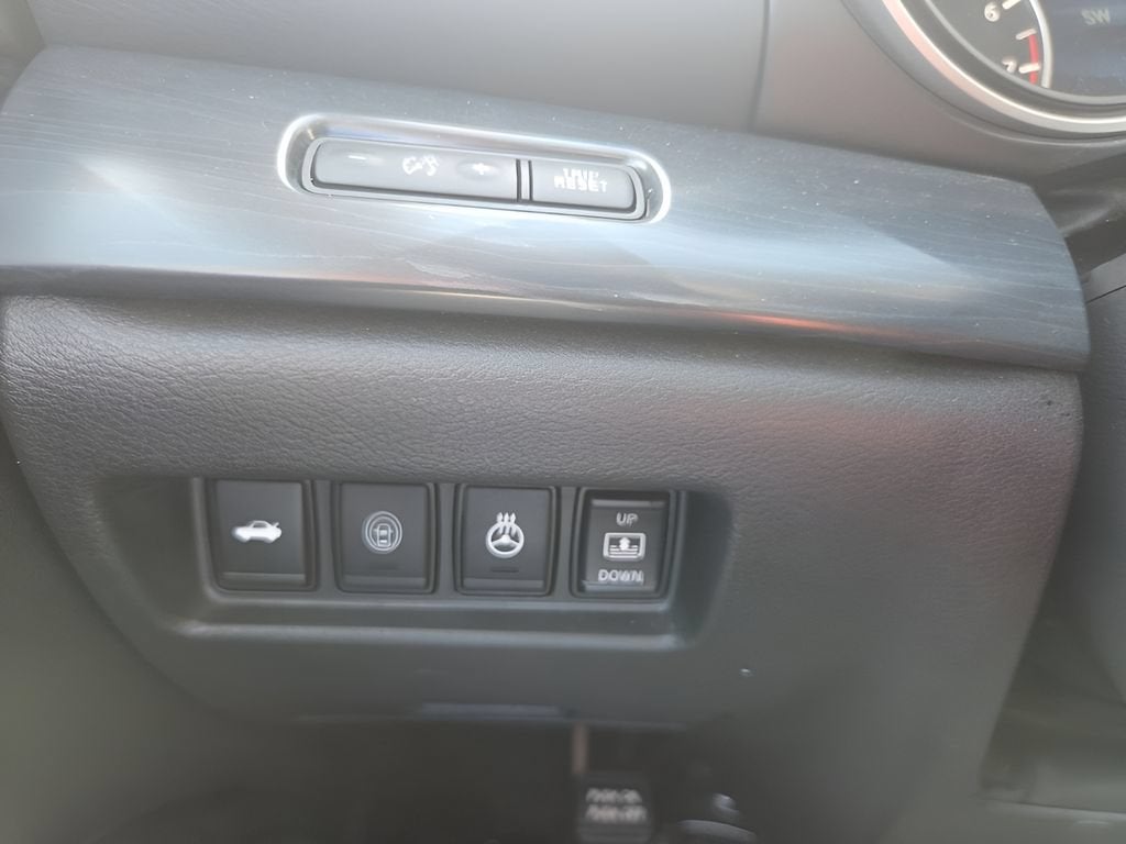 2022 Nissan Maxima Platinum