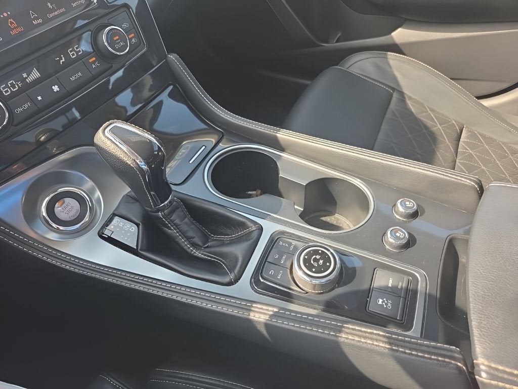 2022 Nissan Maxima Platinum