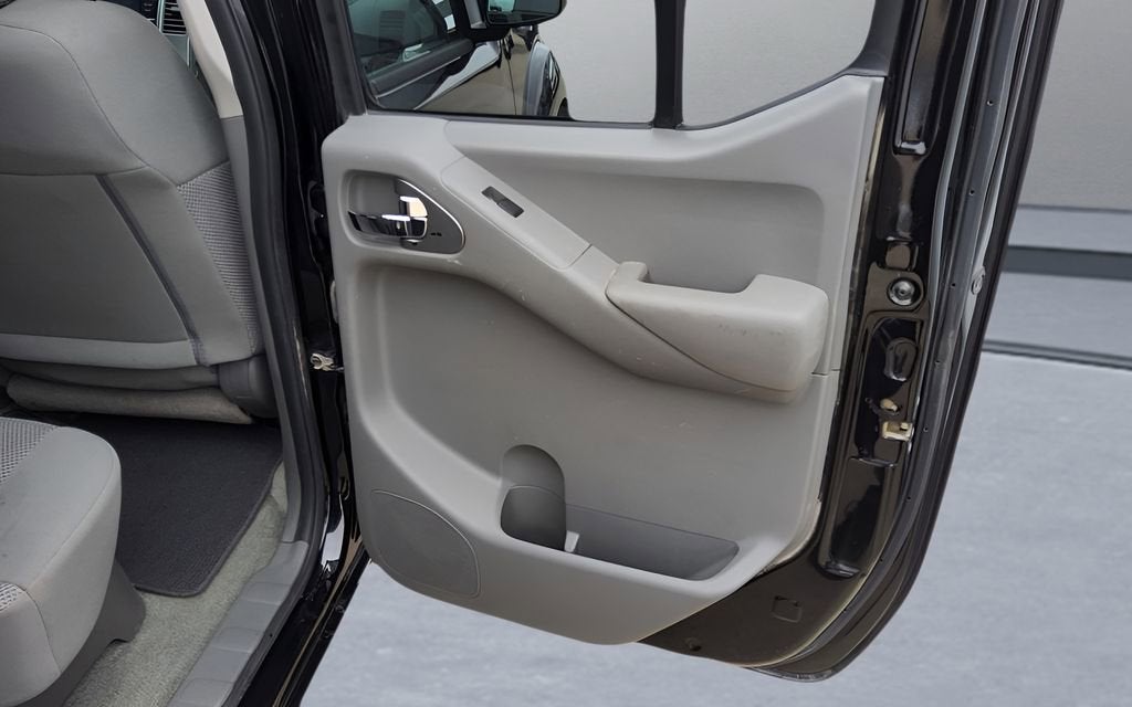 2018 Nissan Frontier SV V6