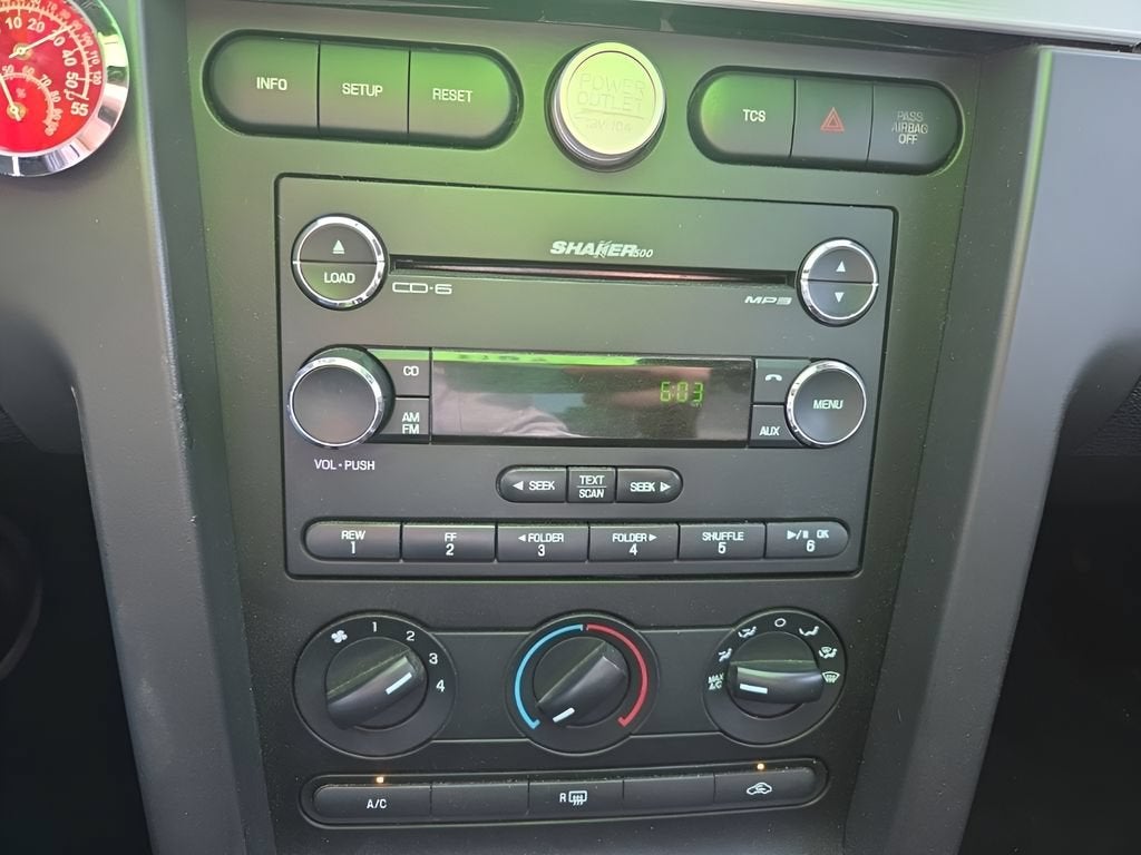 2008 Ford Mustang GT Deluxe