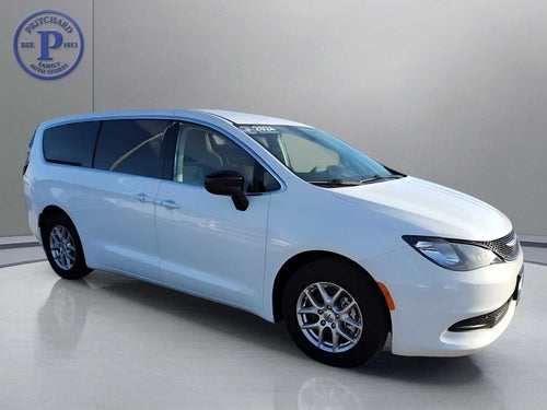 2024 Chrysler Voyager LX