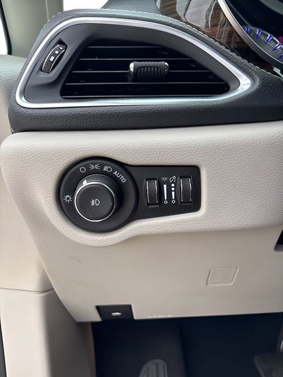 2022 Chrysler Pacifica Limited
