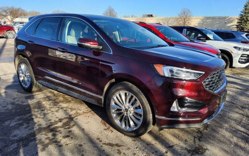 2022 Ford Edge Titanium