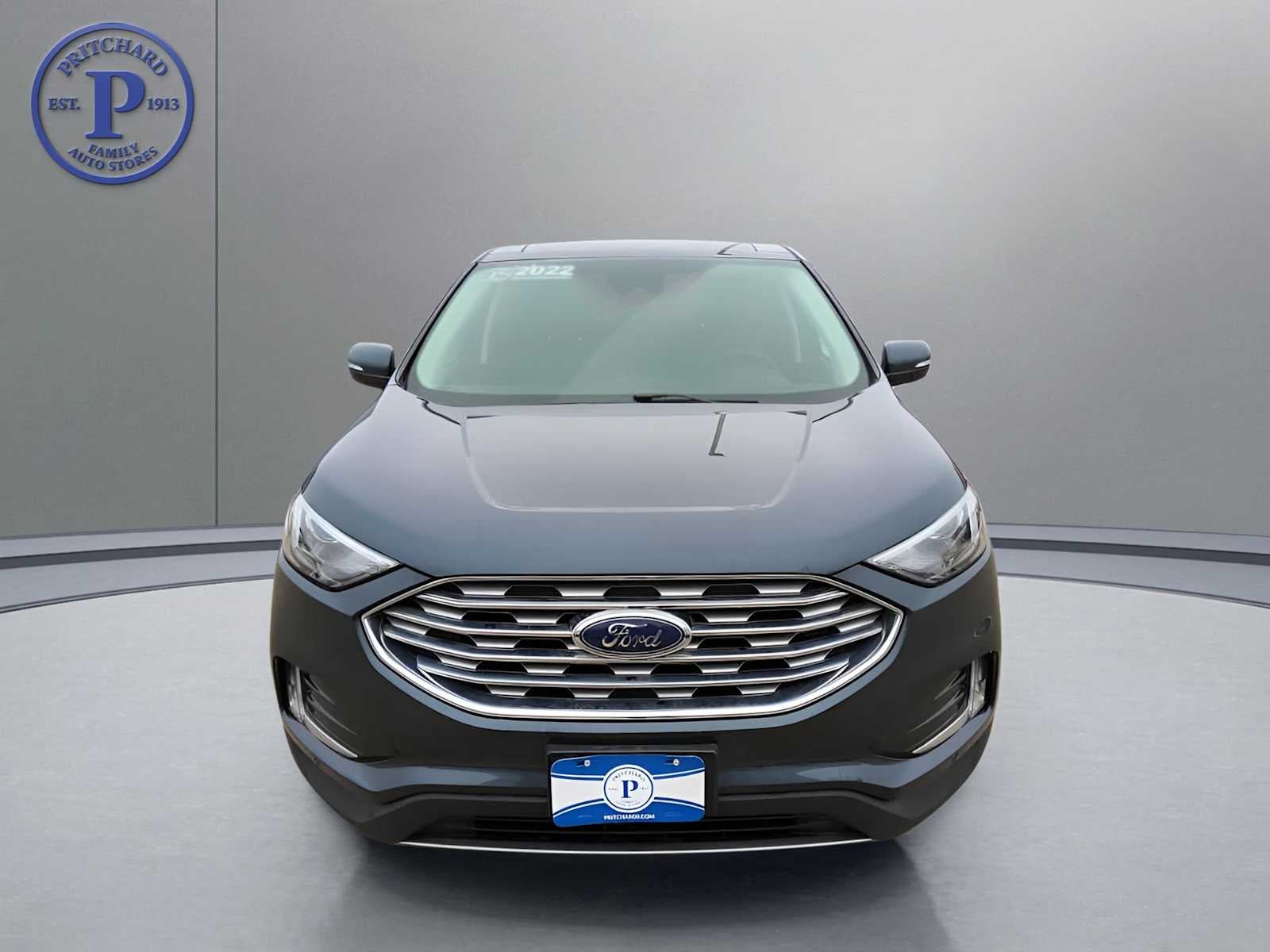 2022 Ford Edge Titanium
