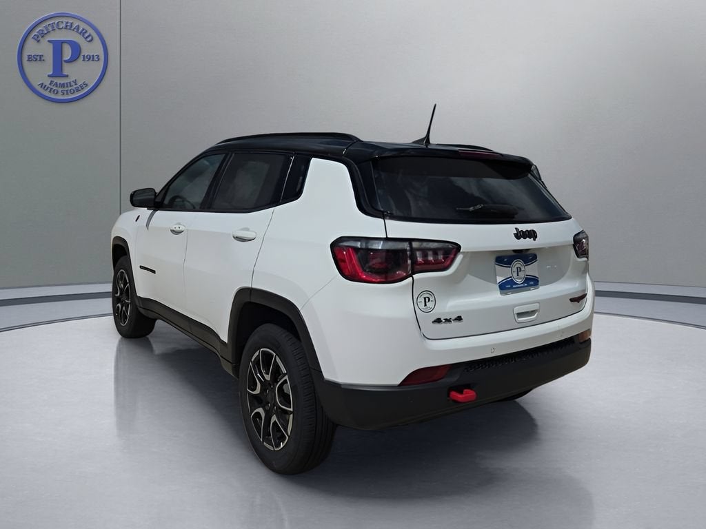 2025 Jeep Compass Trailhawk