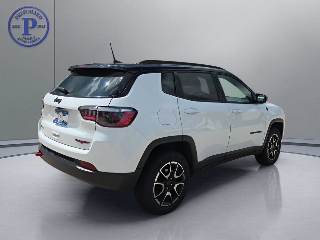 2025 Jeep Compass Trailhawk