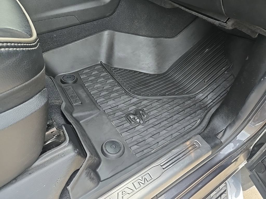 2022 RAM 3500 Laramie