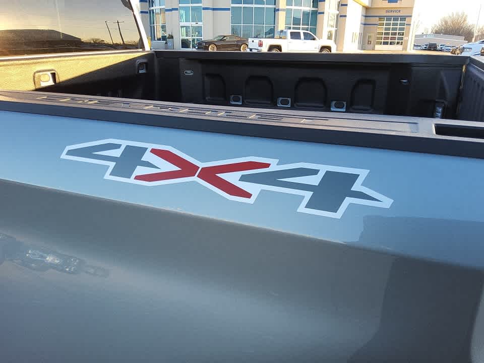 2024 Chevrolet Silverado 1500 LT (2FL)