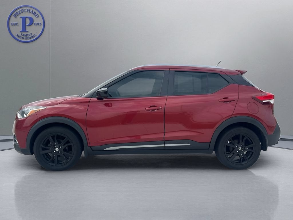 2020 Nissan Kicks SR