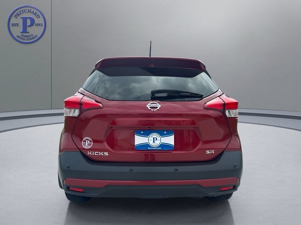 2020 Nissan Kicks SR