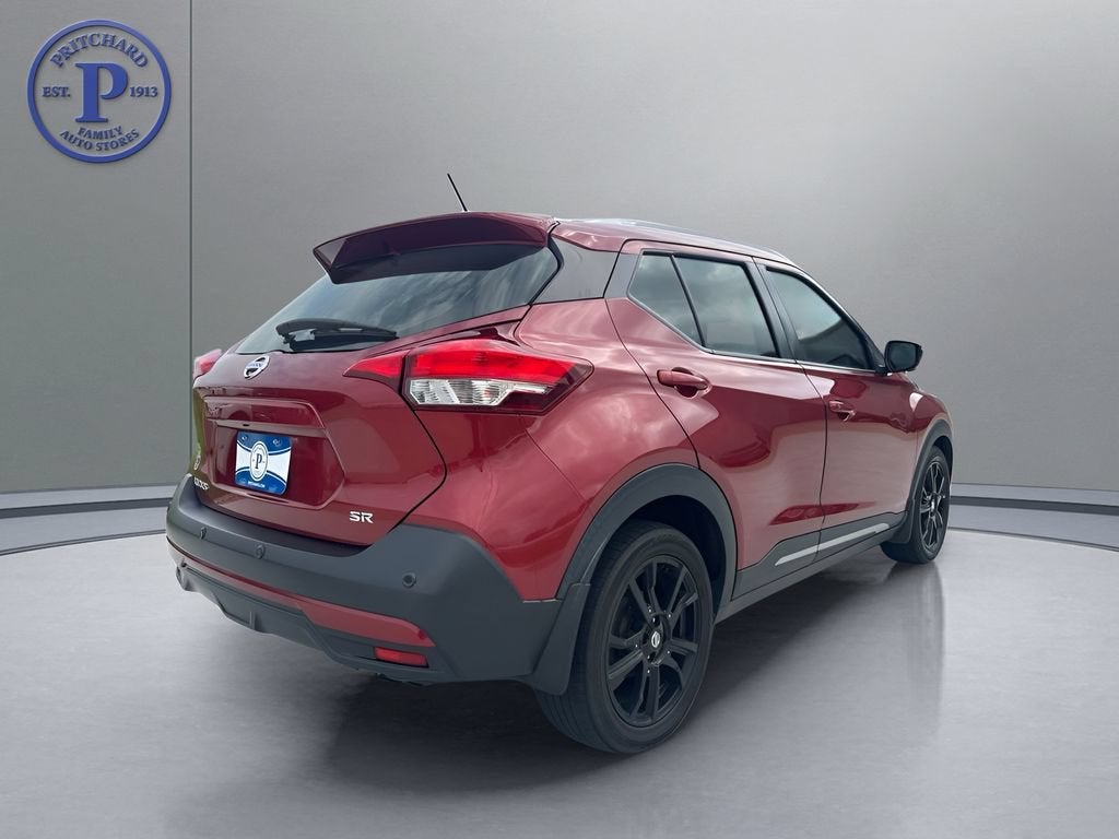 2020 Nissan Kicks SR