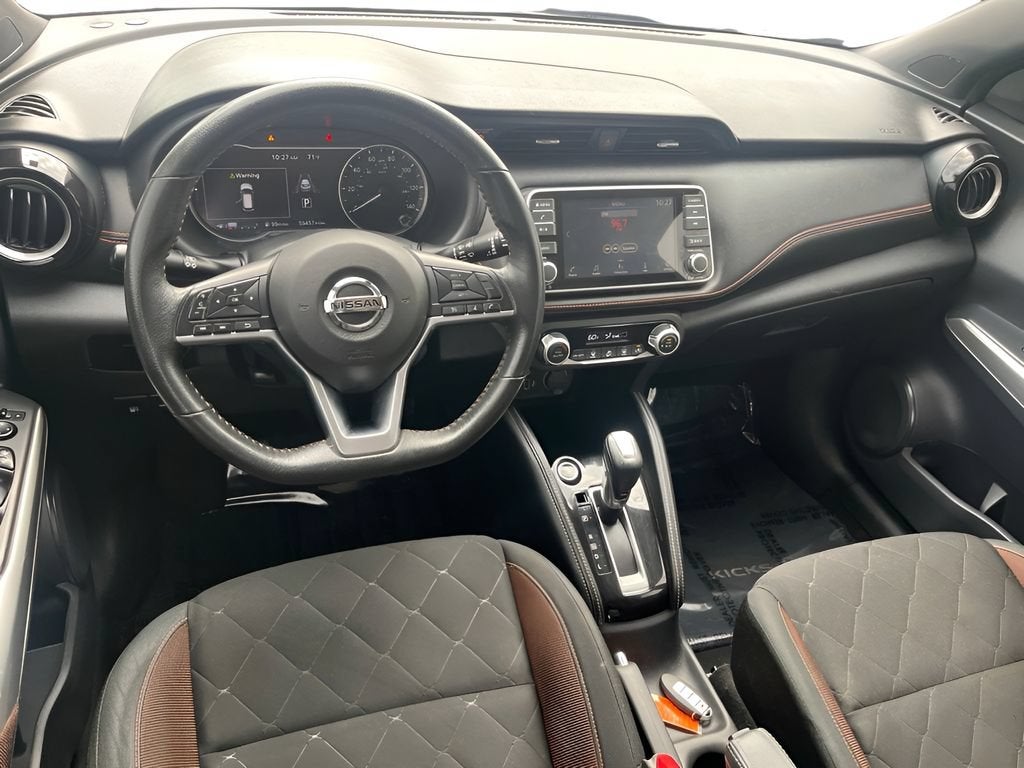 2020 Nissan Kicks SR