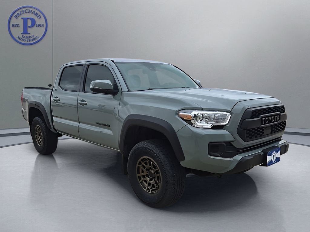 2022 Toyota Tacoma 4WD SR