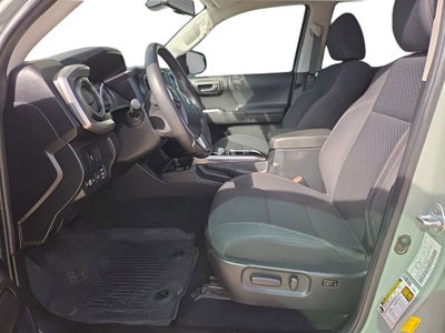 2022 Toyota Tacoma 4WD SR